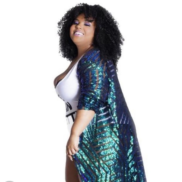 Formal cover coat - Picture 3 of 3